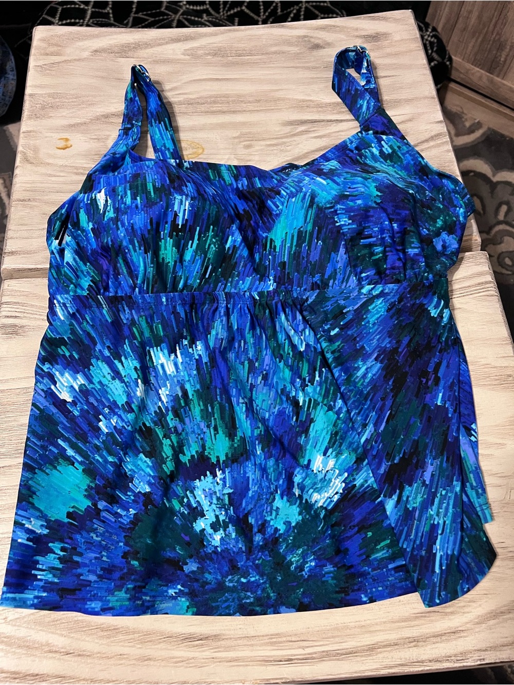 Attarco Size 20 Blue Teal Abstract Tankini Swim Top Adjustable Straps Plus